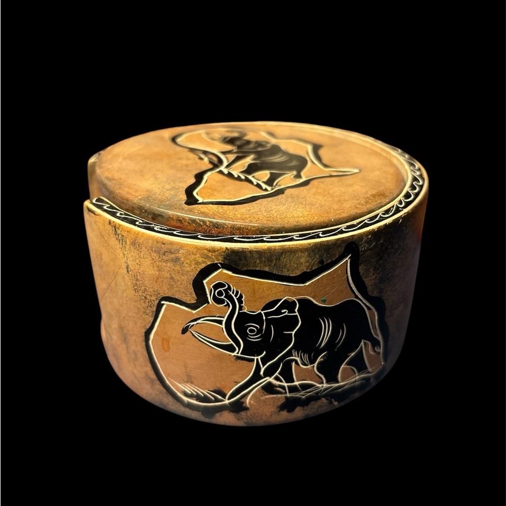 Handmade Hand painted pottery six coasters, Safari, African